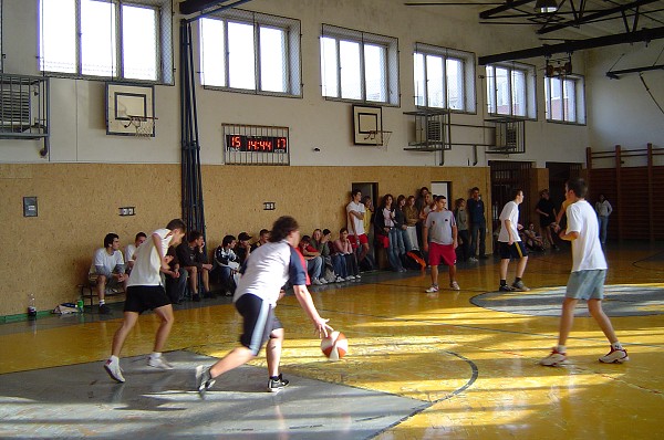 24-hodinový basketbal